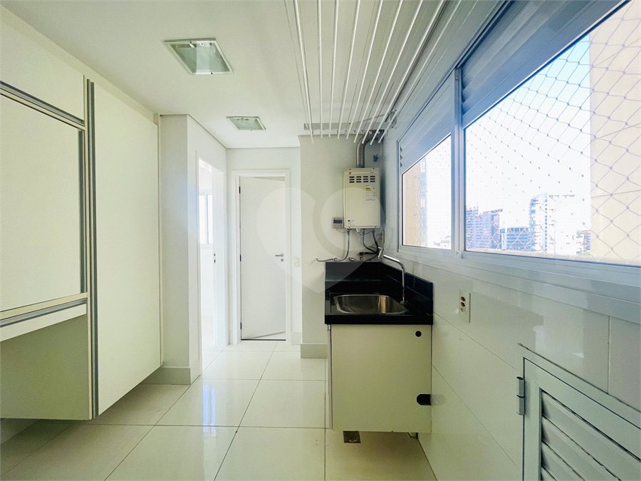 Apartamento à venda com 3 suítes no Centro, São Bernardo do Campo, SP