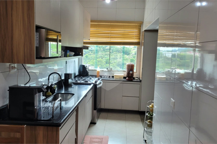 Casa à venda com 6 quartos, sendo 2 suítes, em Laranjeiras, Caieiras, SP