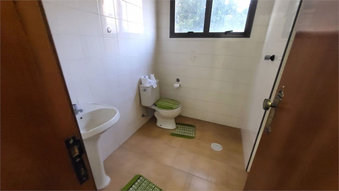 Sala Comercial à venda, Encruzilhada, Santos - SA0102.