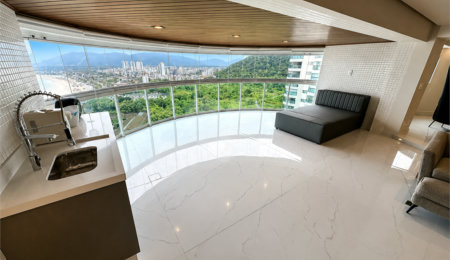 Apartamento à venda com 5 suítes em Parque Enseada, Guarujá, SP