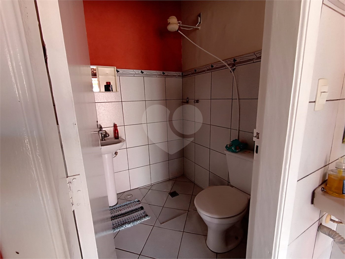Casa à venda com 3 quartos, sendo 1 suíte, em Vila Rosa, Itapetininga, SP