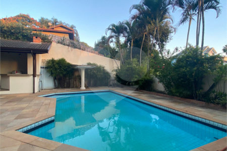 Casa à venda com 3 quartos, sendo 4 suítes,  no condomínio Estância Marambaia, Vinhedo - SP