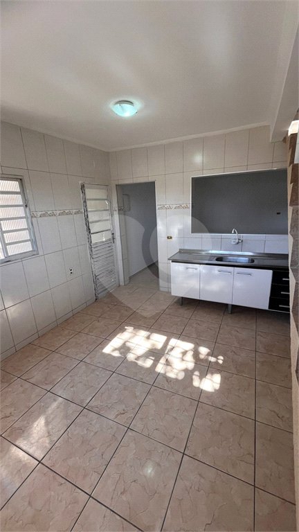 Sobrado à venda com 3 quartos, sendo 1 suíte, em Jardim Dois Corações, Sorocaba, SP