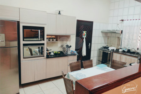 Casa à venda com 6 quartos, sendo 1 suíte,  em Mogi Moderno, Mogi das Cruzes, SP