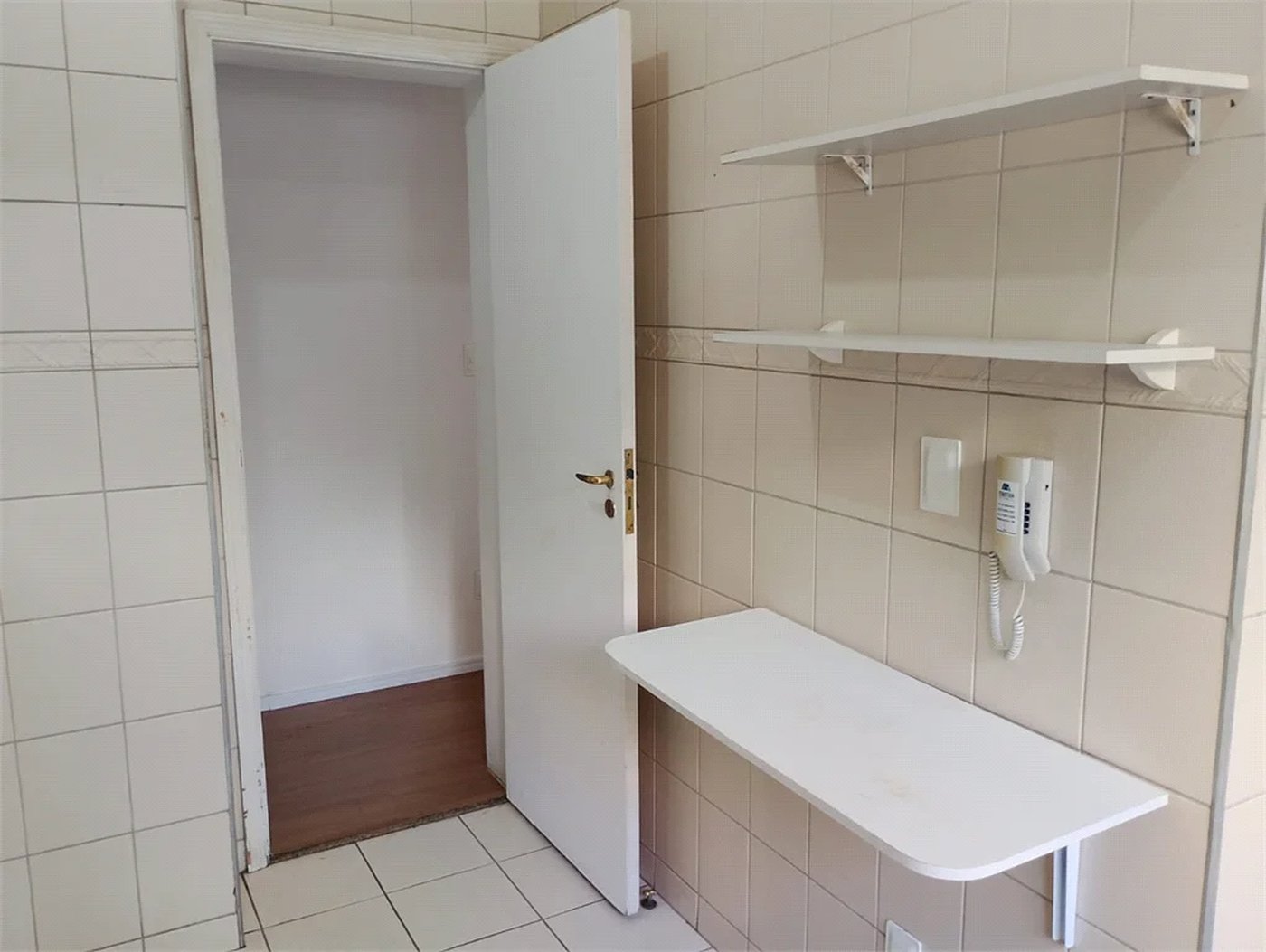 Apartamento à venda com 2 quartos, sendo 1 suíte,  em Vila Suzana, São Paulo, SP