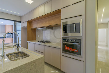 Casa à venda com 3 quartos, sendo 1 suíte, no condomínio Residencial London Park, Indaiatuba - SP