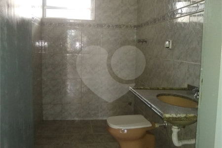 Sobrado à venda ou para alugar com 2 quartos, sendo 1 suíte, em Santana, São Paulo, SP