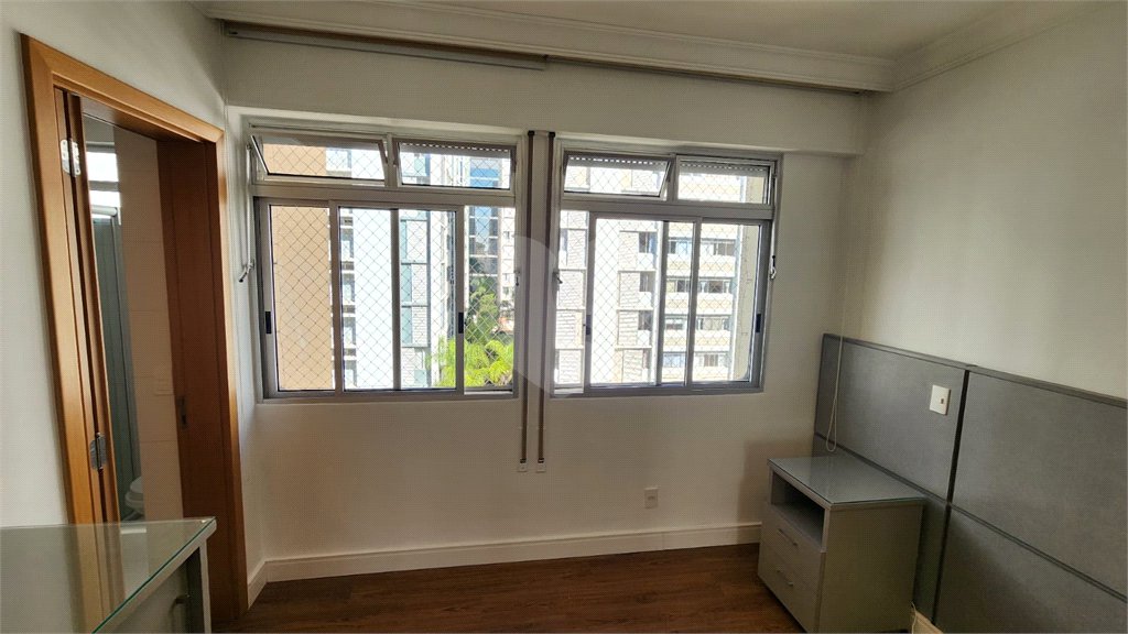 Apartamento no Condomínio Edifício Manaus em Ribeirão Preto para Venda