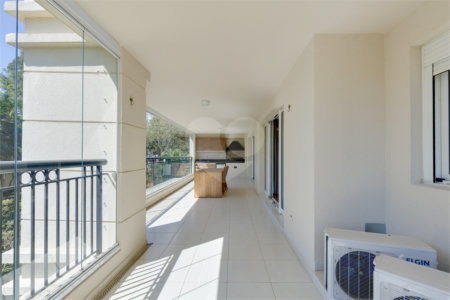 Apartamento para alugar com 4 suítes em Alto da Boa Vista, São Paulo, SP