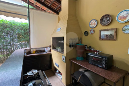 Casa à venda com 4 quartos, sendo 2 suítes,  no condomínio Vivendas do Lago, Sorocaba - SP