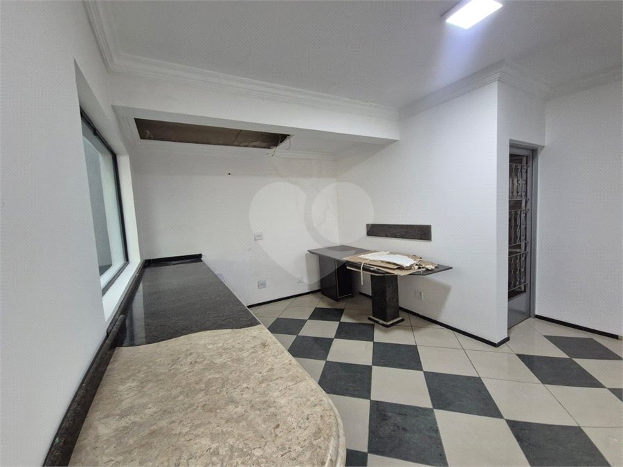 Sobrado à venda ou para alugar com 1 quarto em Saúde, São Paulo, SP
