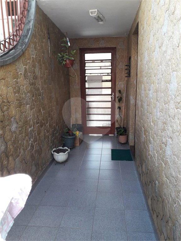 Sobrado à venda com 3 quartos, sendo 1 suíte, em Tremembé, São Paulo, SP