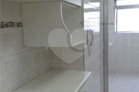 Apartamento à venda com 3 quartos, sendo 1 suíte, em Vila Brasílio Machado, São Paulo, SP