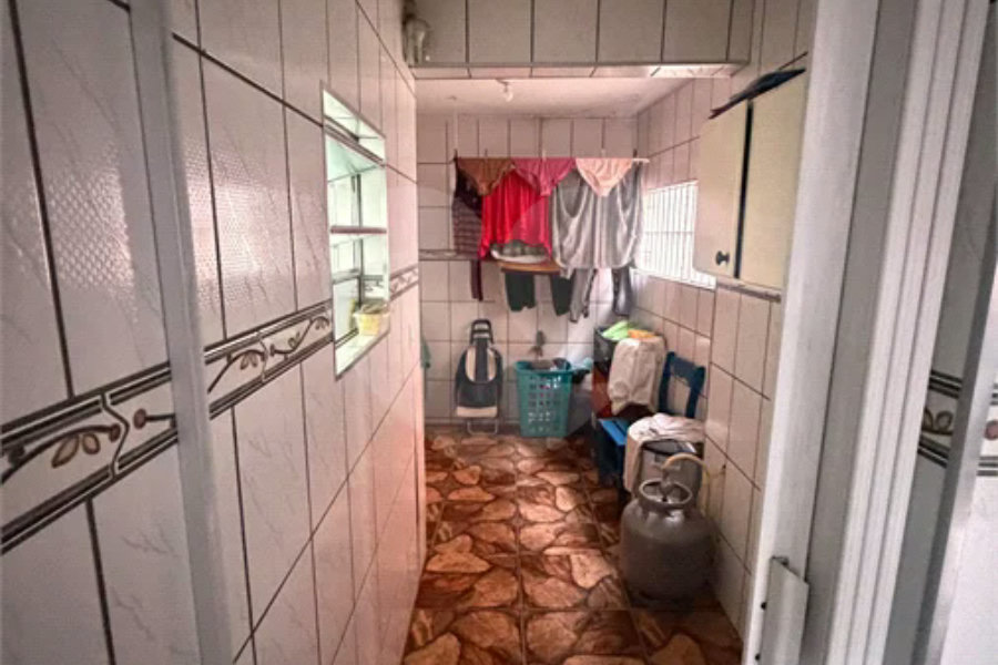 Casa à venda com 6 quartos, sendo 2 suítes, em Freguesia do Ó, São Paulo, SP