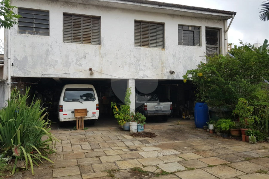 Sobrado à venda com 4 quartos em Santana, São Paulo, SP
