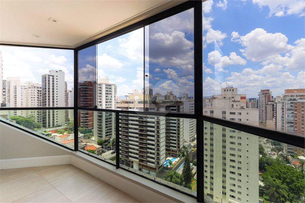 Apartamento à venda com 3 quartos, sendo 1 suíte, em Perdizes, São Paulo, SP