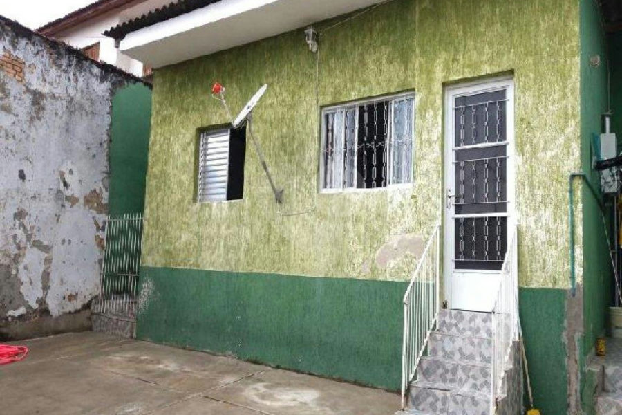 Casa Térrea à venda com 5 quartos em Vila Medeiros, São Paulo, SP