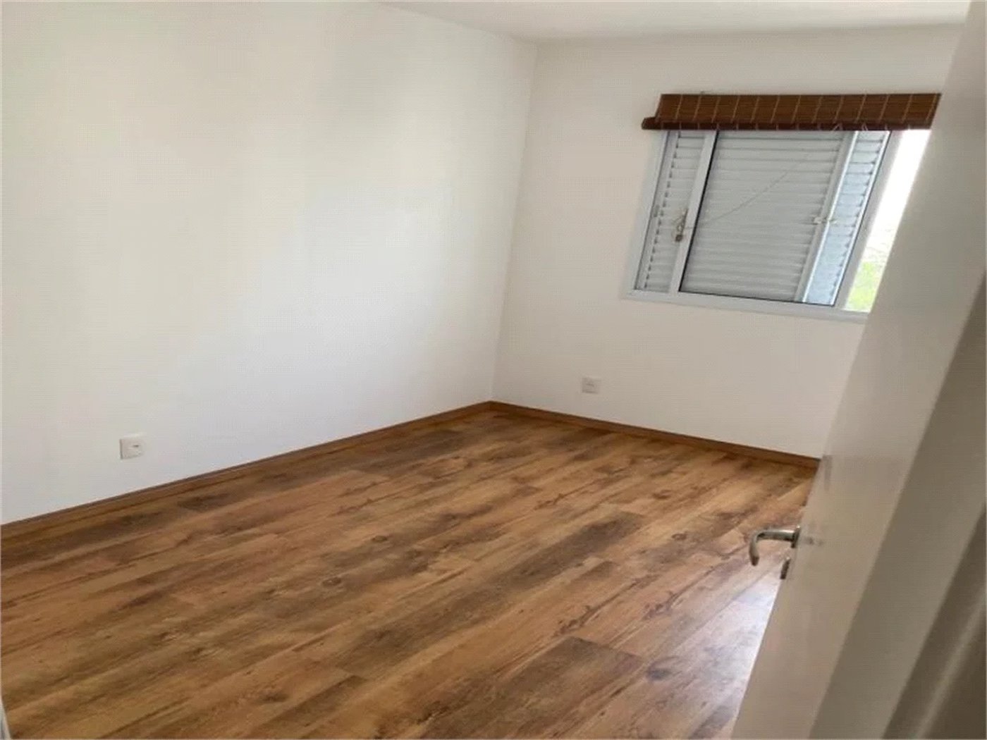 Apartamento à venda com 3 quartos, sendo 1 suíte,  em Vila Andrade, São Paulo, SP