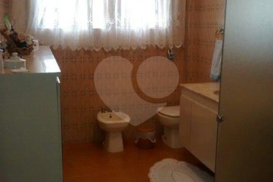 Sobrado à venda com 3 quartos, sendo 2 suítes, em Santana, São Paulo, SP