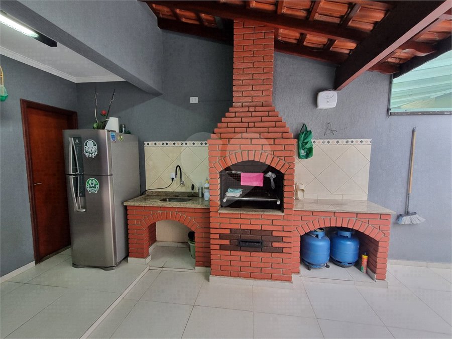 Sobrado à venda com 4 quartos, sendo 2 suítes, em Vila Barreto, São Paulo, SP