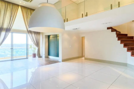 Apartamento à venda ou para alugar com 4 quartos, sendo 3 suítes, em Cidade Monções, São Paulo, SP