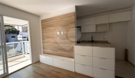 Apartamento à venda ou para alugar com 2 quartos, sendo 1 suíte,  em Perdizes, São Paulo, SP