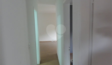 Apartamento à venda com 3 quartos, sendo 1 suíte,  em Tremembé, São Paulo, SP