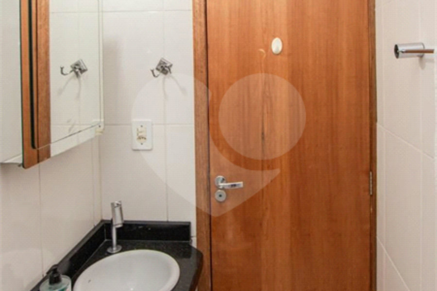 Sobrado à venda com 2 quartos, sendo 1 suíte, em Jaçanã, São Paulo, SP