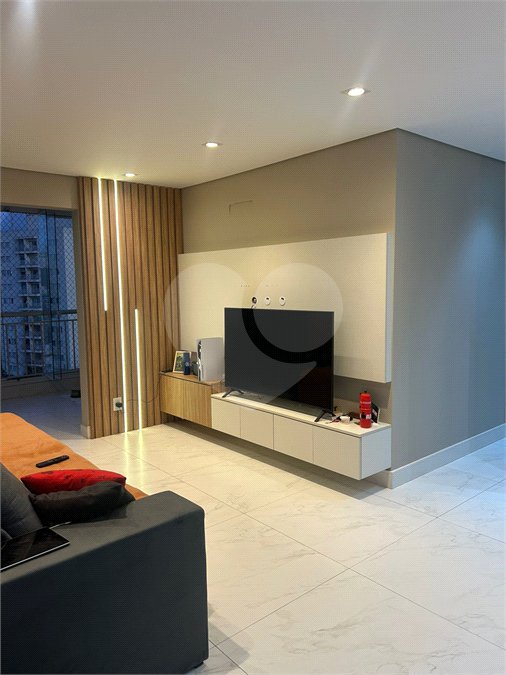 Apartamento à venda com 3 quartos, sendo 1 suíte, em Jardim Vazani, São Paulo, SP