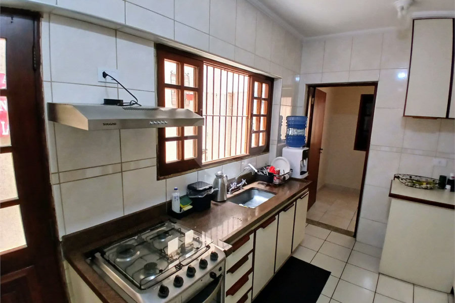 Sobrado à venda com 3 quartos, sendo 1 suíte,  em Tremembé, São Paulo, SP
