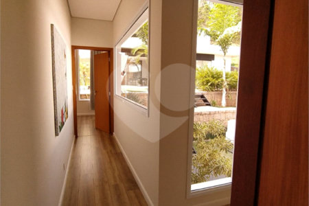 Casa à venda com 3 suítes no condomínio Jardim Primavera, Louveira - SP