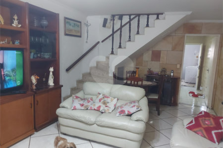 Sobrado à venda com 2 quartos em Vila Paulicéia, São Paulo, SP