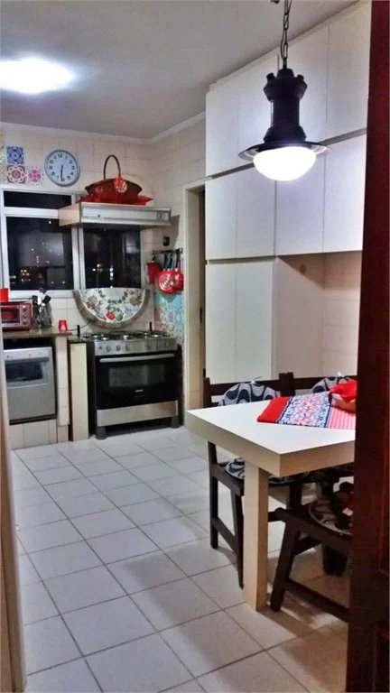 Apartamento à venda com 3 quartos, sendo 1 suíte, em Vila Andrade, São Paulo, SP