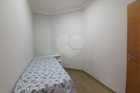 Casa à venda com 3 suítes no condomínio Village Ipanema I, Araçoiaba da Serra - SP