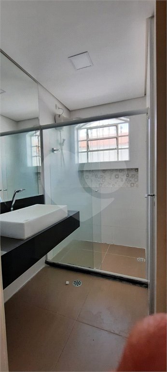 Sobrado à venda com 3 quartos, sendo 1 suíte, em Vila Firmiano Pinto, São Paulo, SP