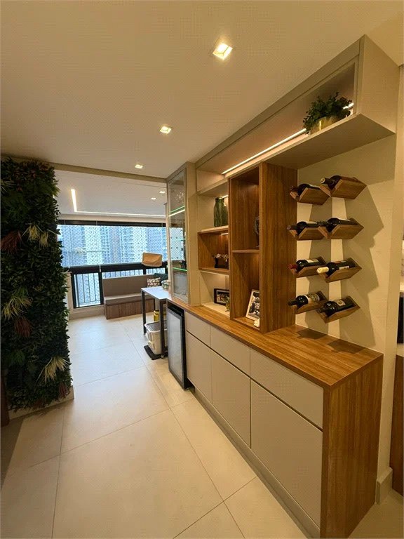 Apartamento à venda com 3 quartos, sendo 1 suíte, em Vila Andrade, São Paulo, SP