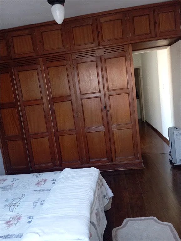 Sobrado à venda com 2 quartos em Jardim Monte Alegre, São Paulo, SP