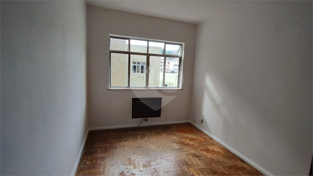 Apartamento à venda com 4 quartos, sendo 2 suítes,  em Tijuca, Rio de Janeiro, RJ