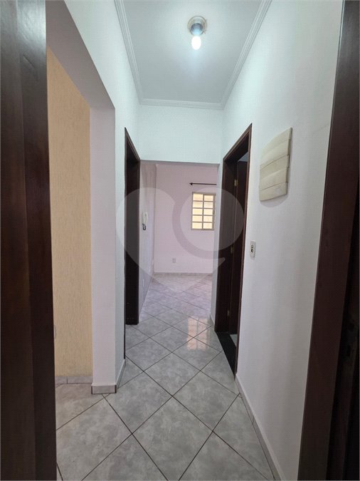 Casa à venda com 3 quartos, sendo 2 suítes, em Jardim Santo Antônio, Valinhos, SP