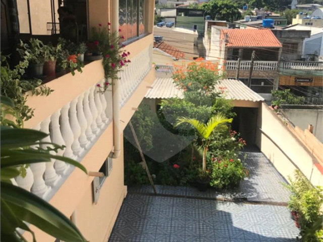 Sobrado à venda com 10 quartos, sendo 2 suítes,  em Pirituba, São Paulo, SP