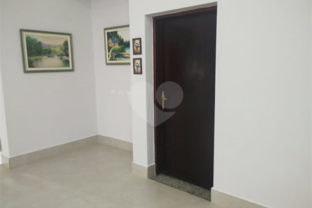 Casa à venda com 5 quartos, sendo 4 suítes, no condomínio Chácaras Flórida, Itu - SP