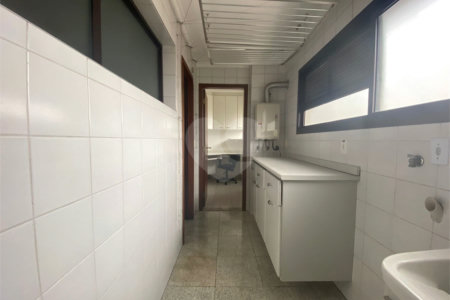 Apartamento à venda com 3 quartos, sendo 1 suíte, em Santana, São Paulo, SP