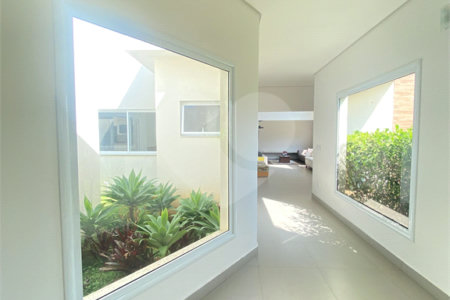 Casa à venda com 6 quartos, sendo 5 suítes, no condomínio Monte Belo, Salto - SP