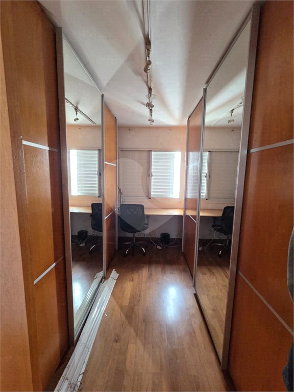 Cobertura à venda com 3 quartos, sendo 1 suíte, em Cidade São Francisco, São Paulo, SP