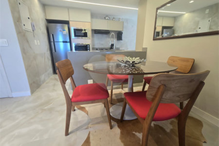 Apartamento à venda ou para alugar com 2 quartos, sendo 1 suíte, em Leblon, Rio de Janeiro, RJ