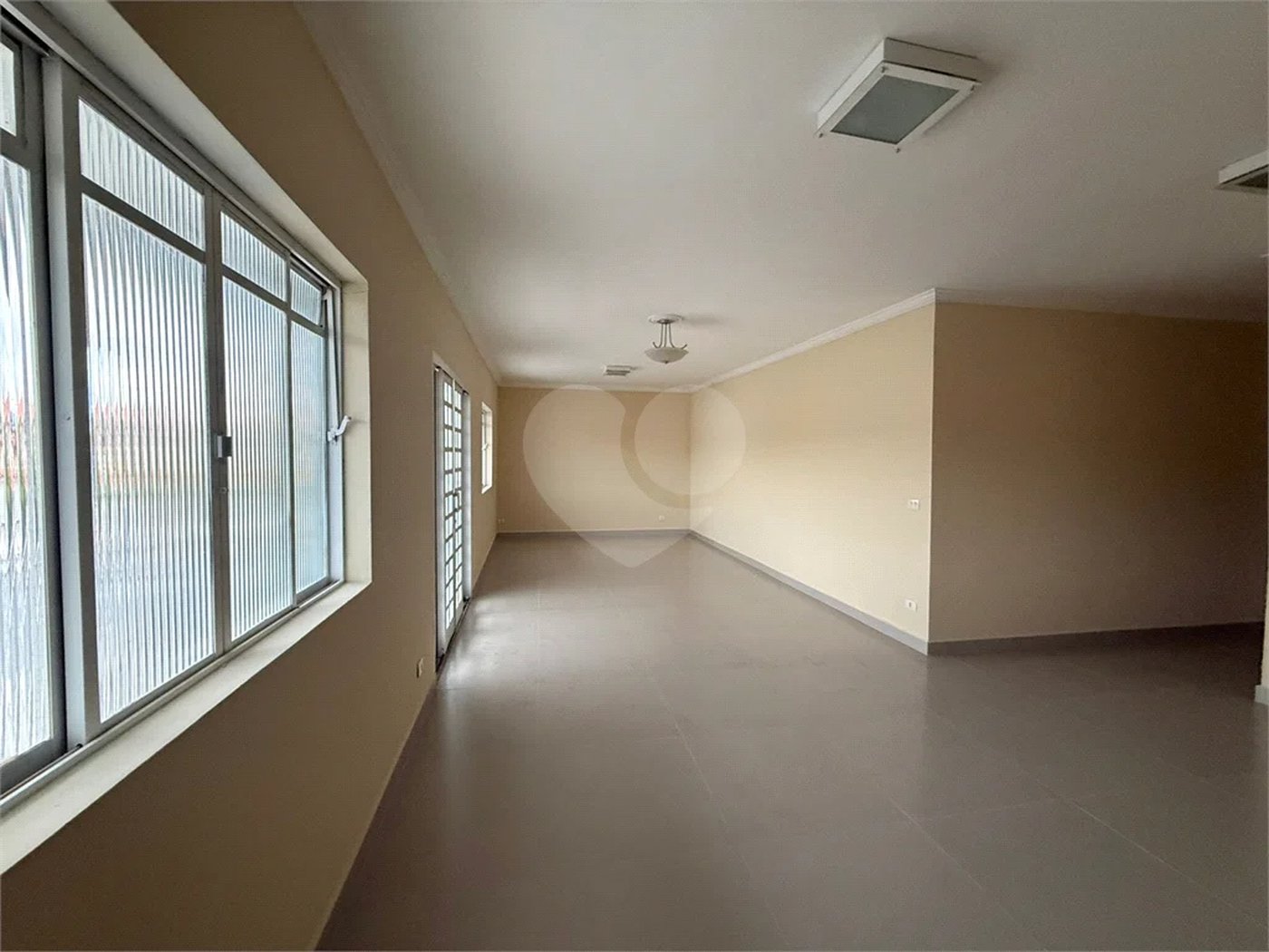 Casa à venda no Bairro Nova Piracicaba Casa à venda 3 dormitórios, 304m2 - Bairro Nova Piracicaba - Piracicaba, SP Casa à venda 3 dormitórios, 304m2 - Bairro Nova Piracicaba - Piracicaba, SP
