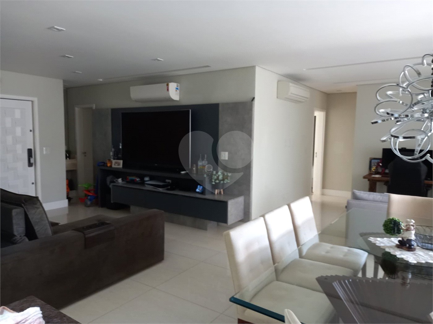 Apartamento à venda com 2 suítes em Tremembé, São Paulo, SP