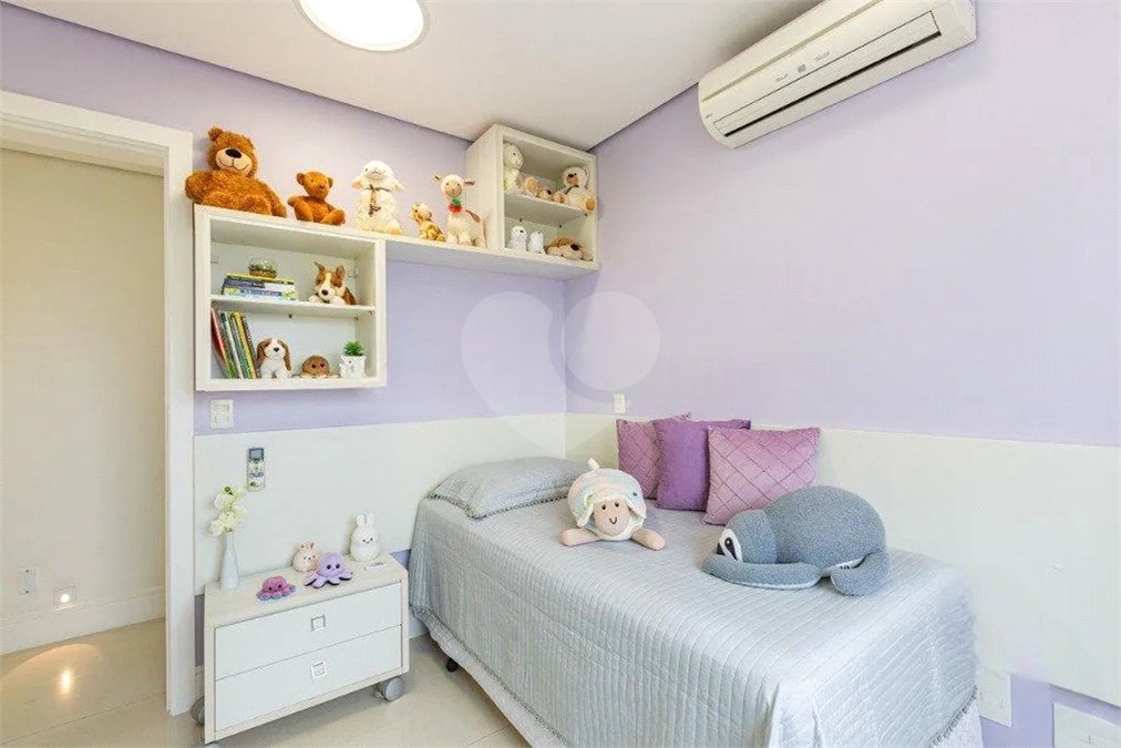 Apartamento à venda com 3 suítes em Vila Romana, São Paulo, SP