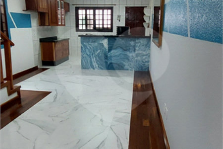 Casa à venda com 3 quartos, sendo 2 suítes,  em Indaiá, Bertioga, SP