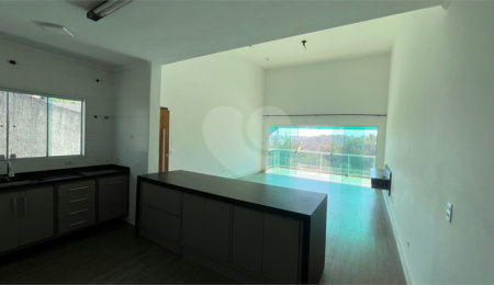 Sobrado à venda com 3 quartos, sendo 1 suíte, em Jardim Paulista, Atibaia, SP
